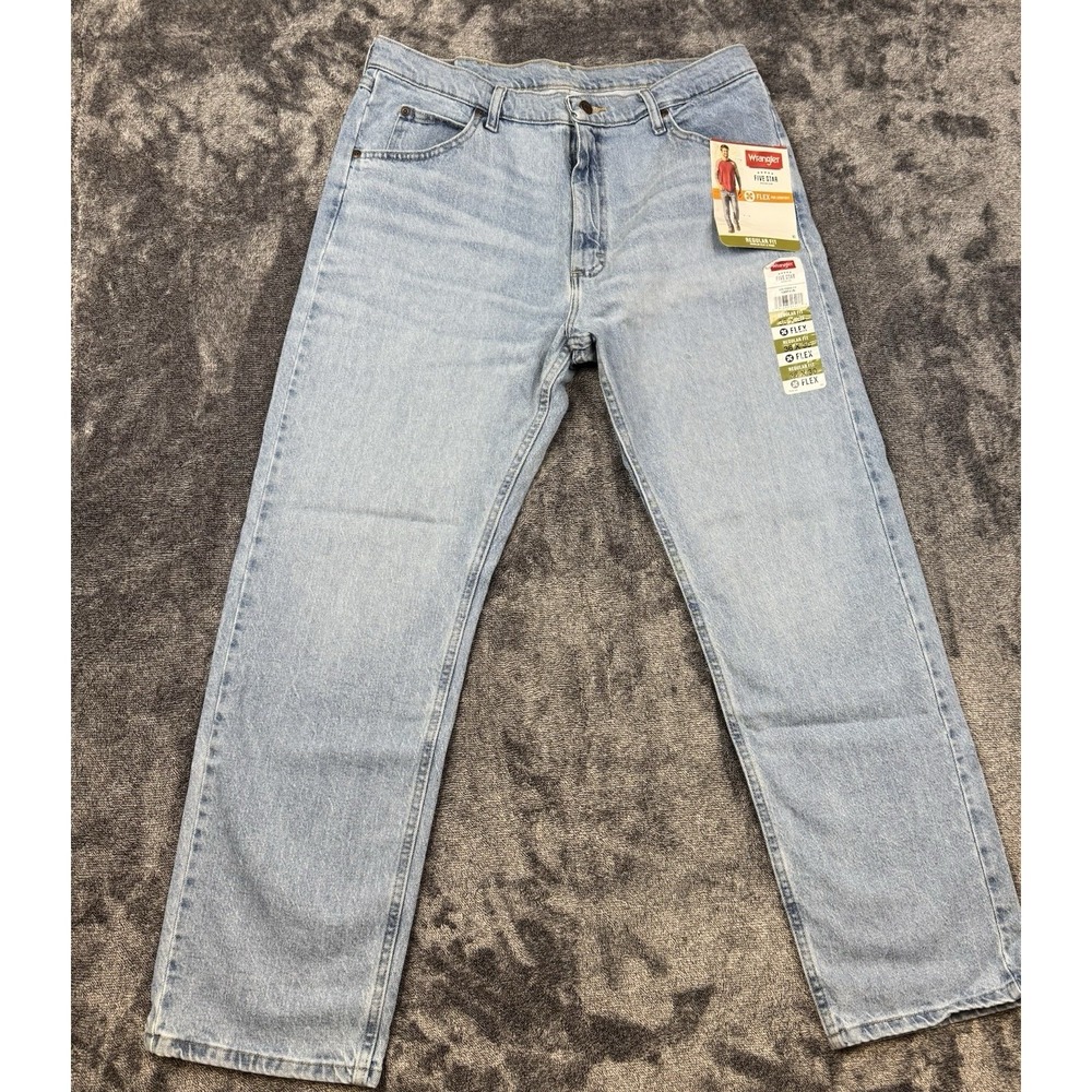 Wrangler Five Star Relaxed Fit Flex Jeans Men's 36 x 30 Light Wash Brand New